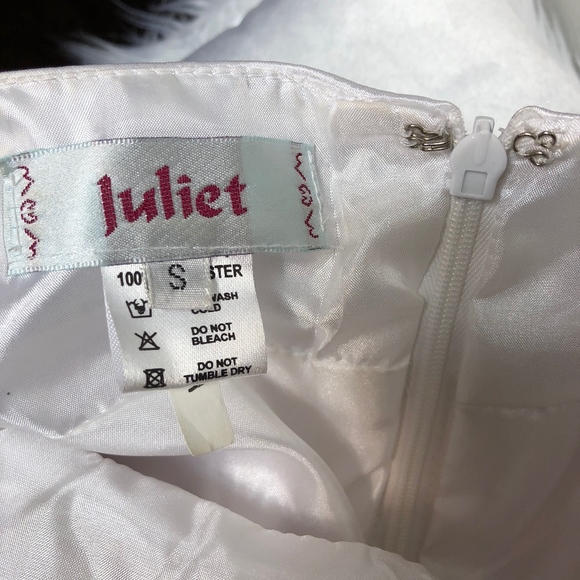 Juliet White Junior Dress - Picture 5 of 7